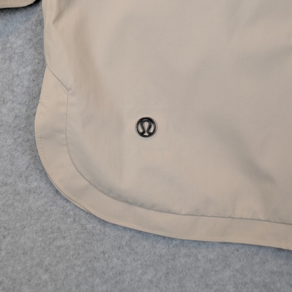 Lululemon Definitely Raining Jacket Women's 8 Cashew Beige Stretch Glyde W4H12S - Picture 15 of 15